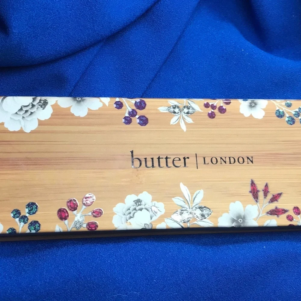 ❤️🎉Host Pick!🎉NEW! Butter London Natural Goddess